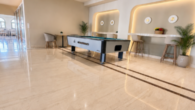 Billiard area